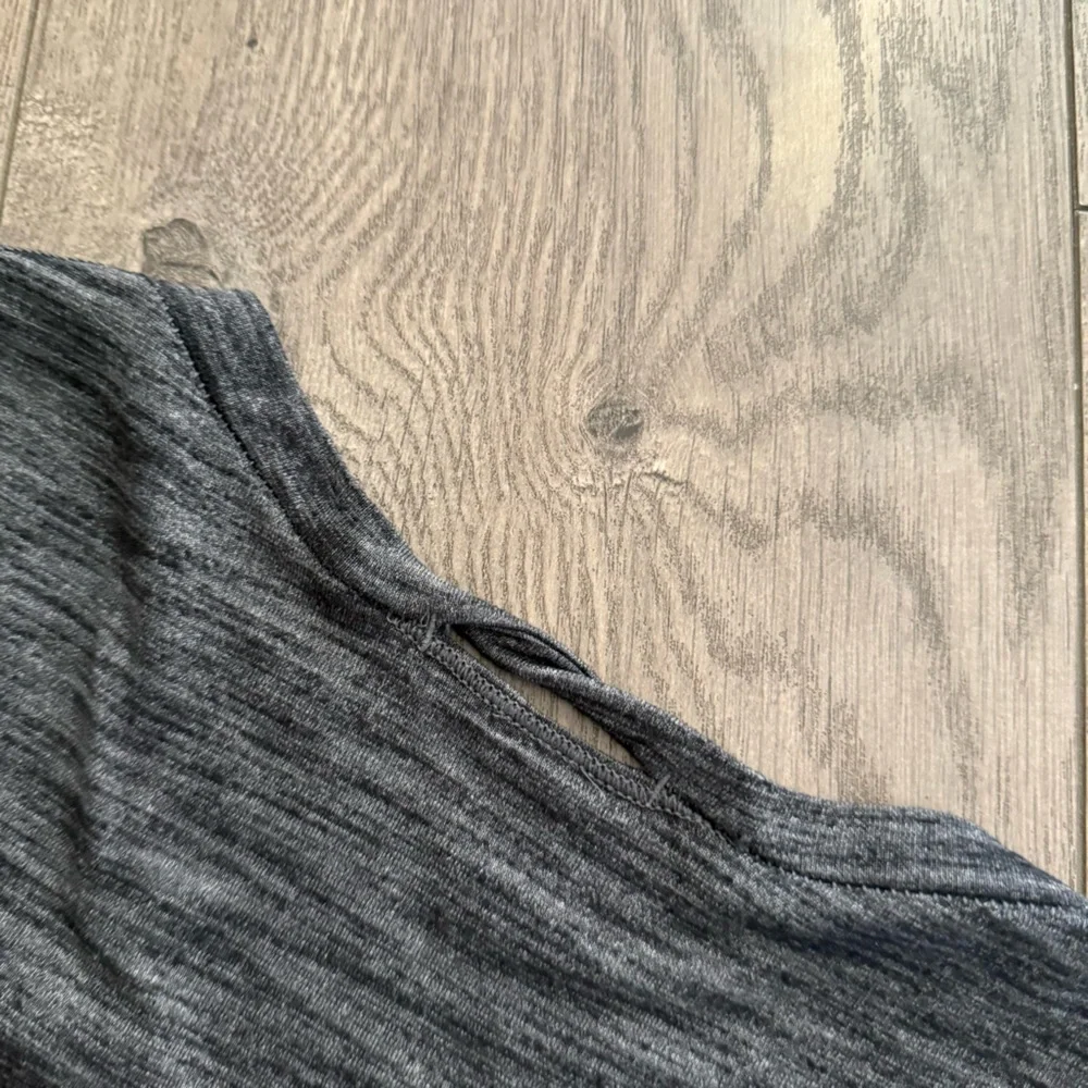Lululemon Meant To Move Tee Heathered Black